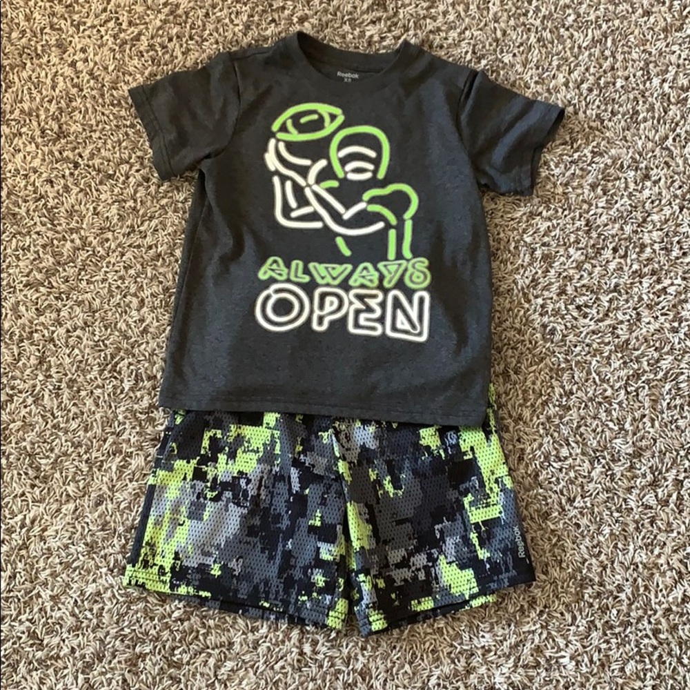 Little Boys Reebok Outfit